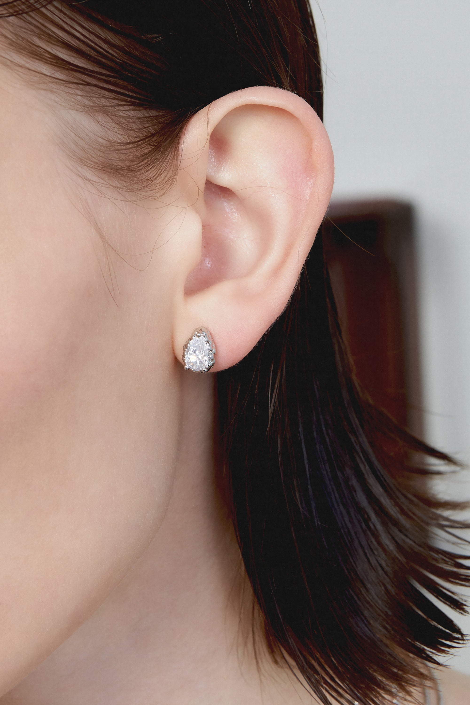 Pear Cut Zircon Studs