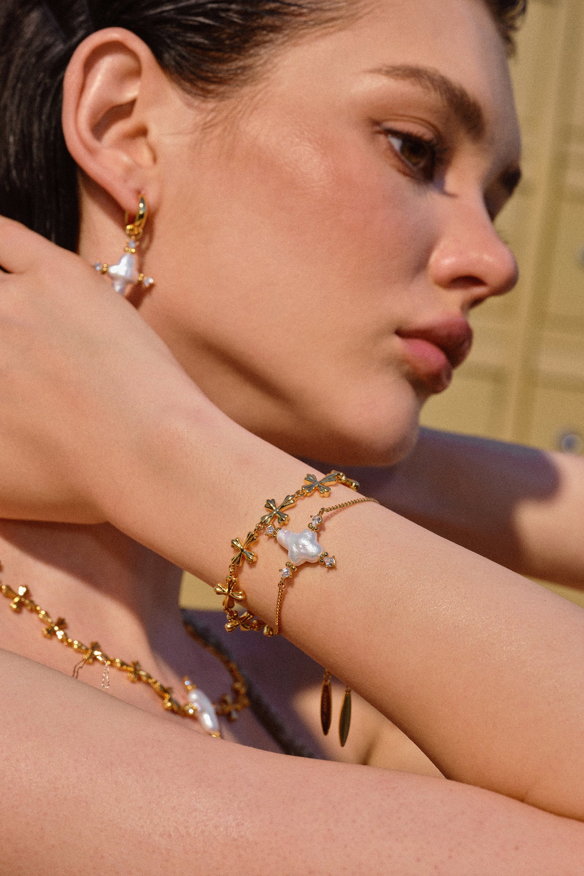 Gold/Lumen Cross Bracelet – 4 Styles / Set Available - booneealus