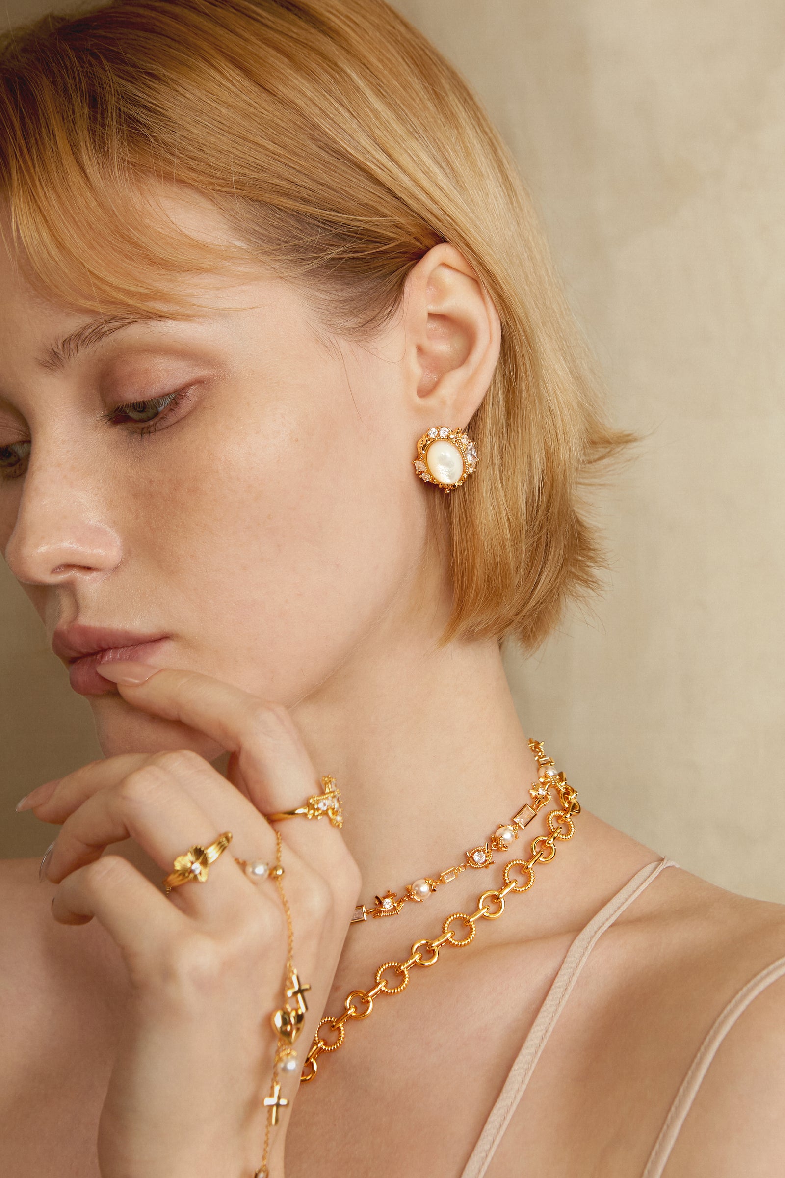 Vintage Shell Zircon Studs