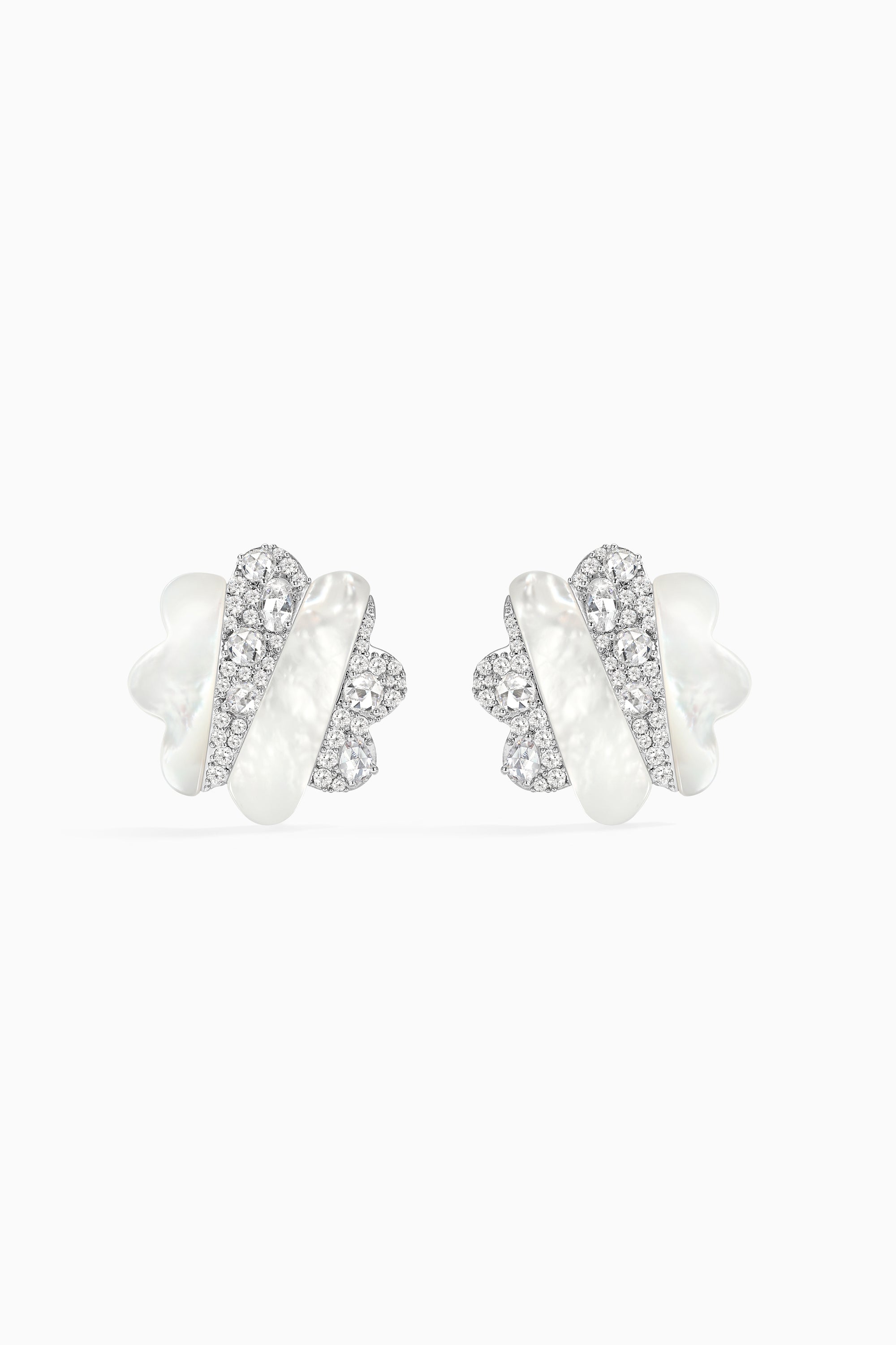 Shell Rhinestone Spliced Flower Earrings