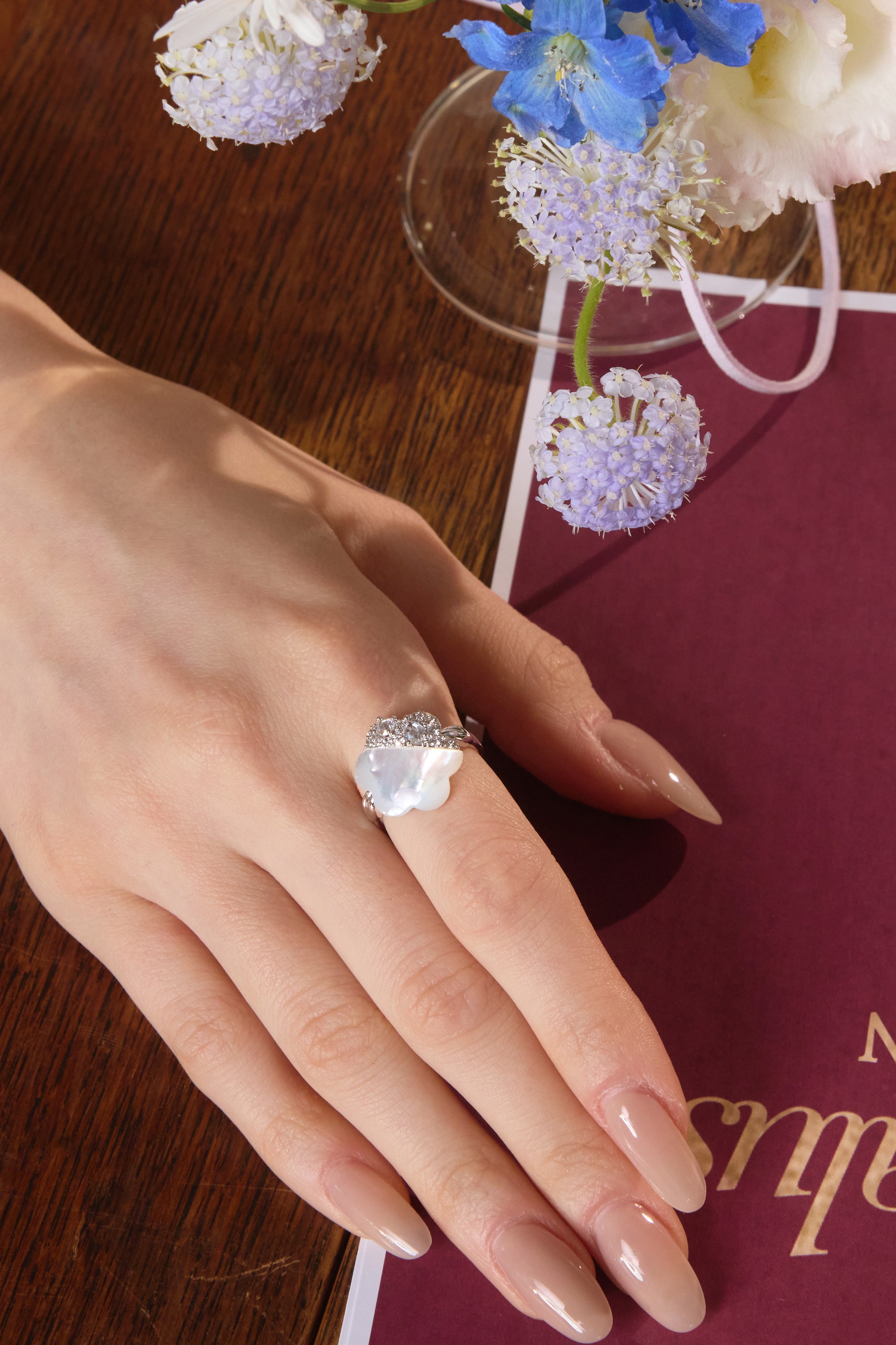 Slant Pave Zircon Shell Ring